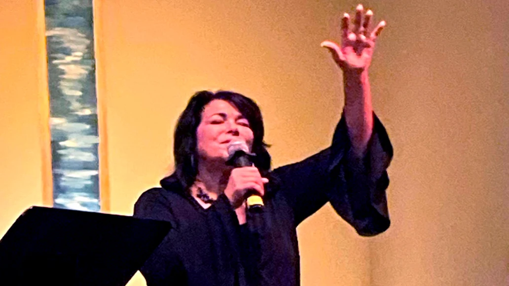 Jilline Bond runs a service as a pastor at her local church in Pennsylvania, and she said she can continue to serve her community thanks to the restful sleep she is getting with Inspire® therapy. 