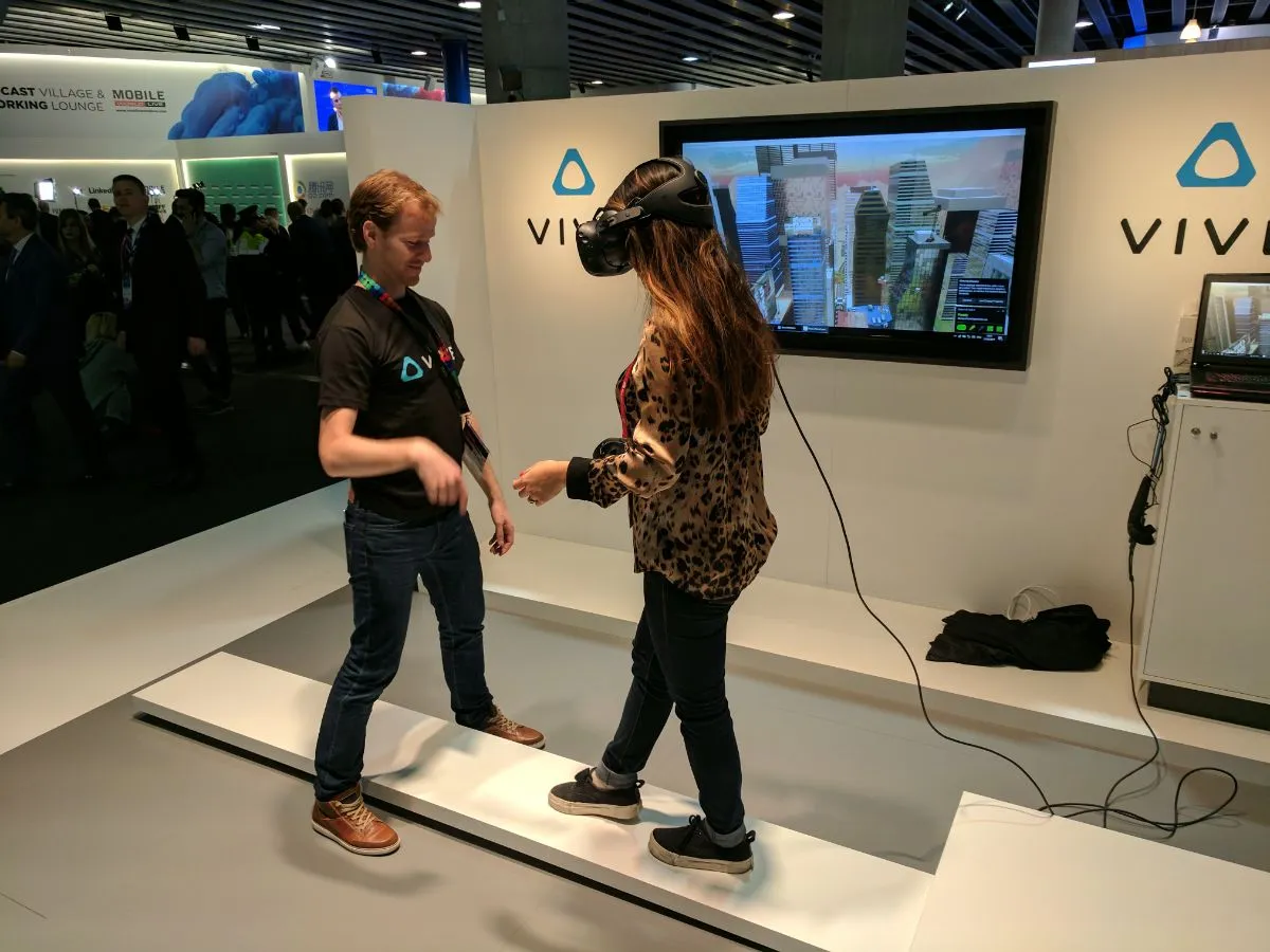 VR séta a magasban játék karácsonyi rendezvényen