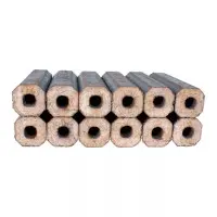 achteckige Holzbriketts