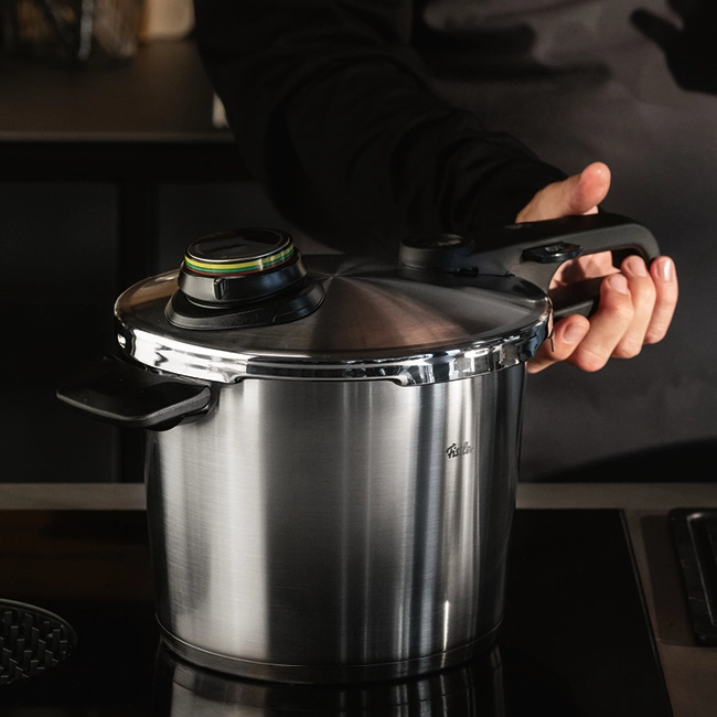 Schnellkochtöpfe der Marke Fissler