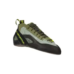 Kletterschuh mit einer Schnuerung