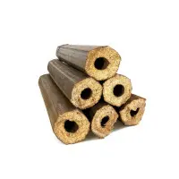 runde Holzbriketts mit Loch
