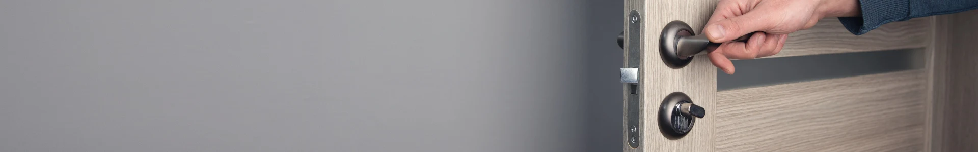 Tür einstellen und justieren: Schritt-für-Schritt