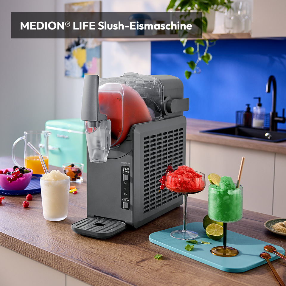Eine Medion Slush-Eismaschine steht in einer Küche