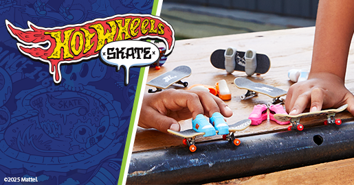 Werbung: Hände spielen mit den Finger-Skateboards von Hot Wheels Skate, inklusive kleiner aufsteckbarer Schuhe.