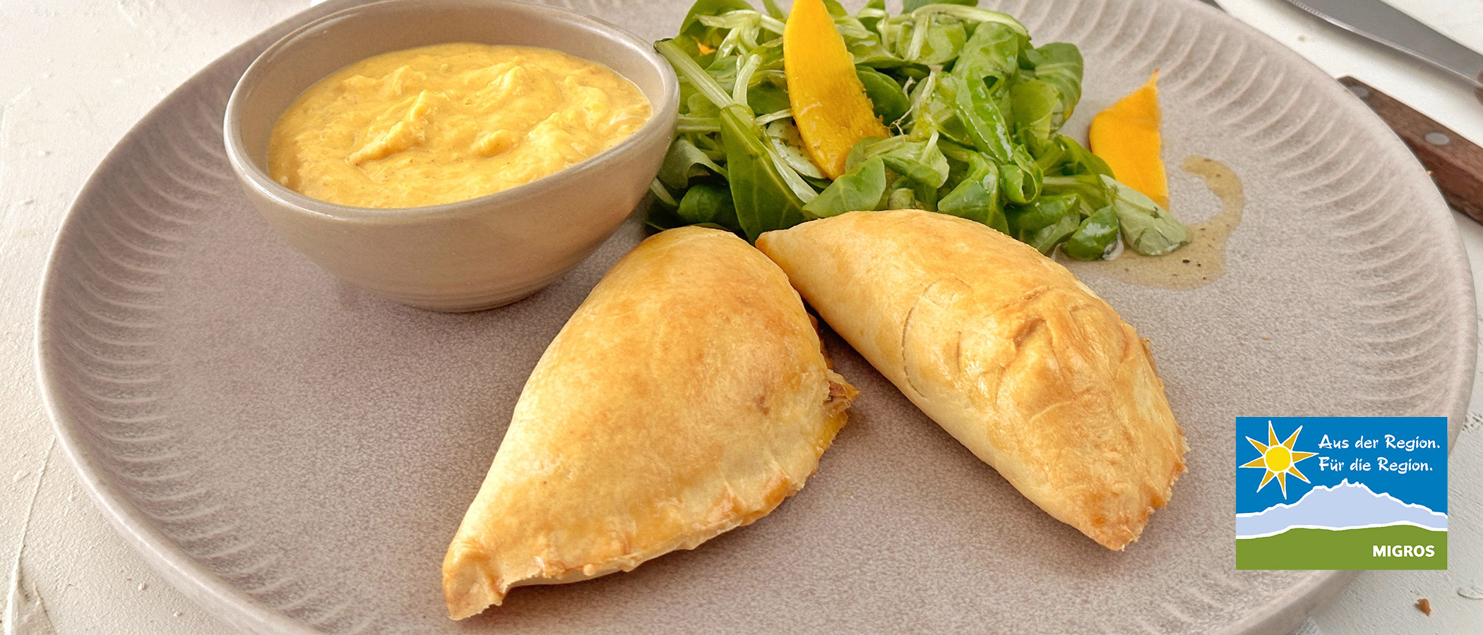 Migros Luzern: Herbstliche Empanadas mit Raclettekäse • Migros
