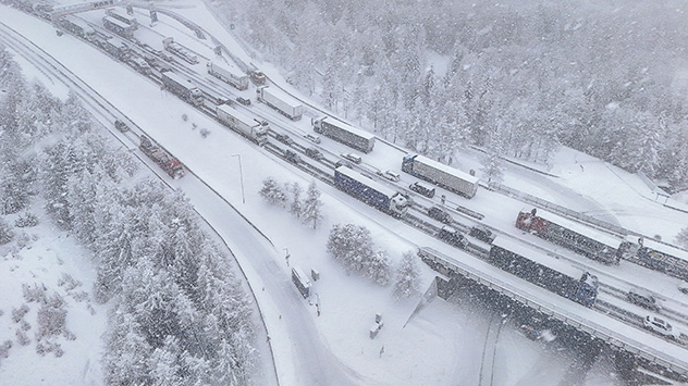 Schneechaos am Brenner