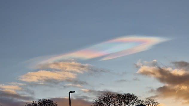 Spotted In Scotland Magical Mother Of Pearl Clouds Weather News