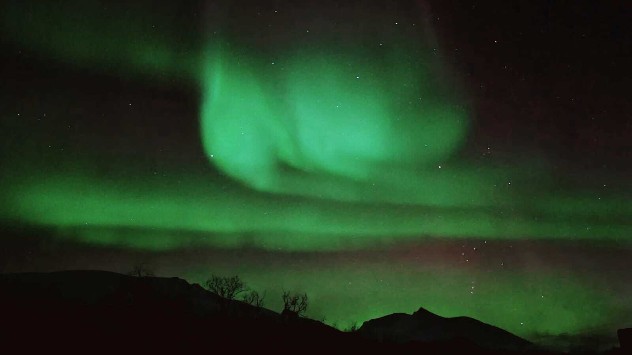 Las auroras se observaron en muchas zonas del norte de Noruega durante el domingo por la noche. 