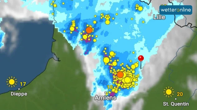 WetterRadar-Bild zeigt die Gewitter, an denen sich der Tornado gebildet hat