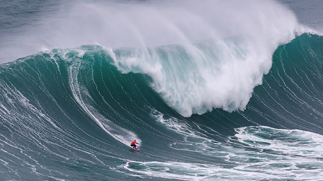 Surfevent Big Wave Challenge in Nazaré Riesenwellen vor Portugal