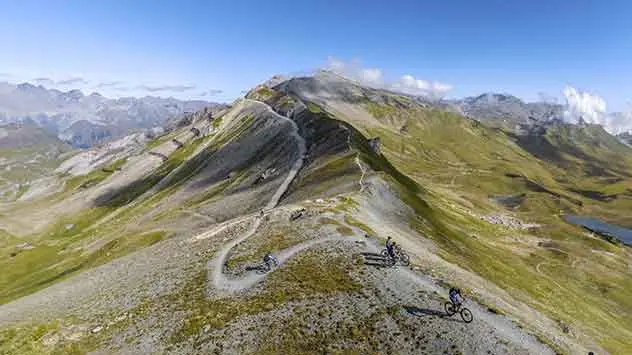 Radler unterwegs in der Silvretta Bike Arena