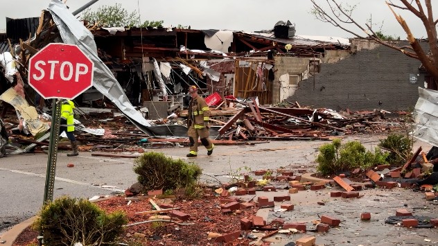 Sulphur, Oklahoma tornado damage Jonathan Petramala. 