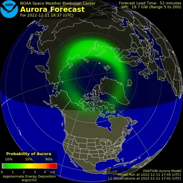 kort der viser chancen for nordlys omkring arktis