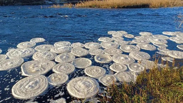 Ice pancakes found by @SISI_project