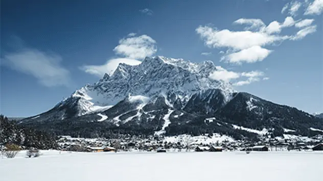 Bild: Tiroler Zugspitz Arena Die Zugspitze