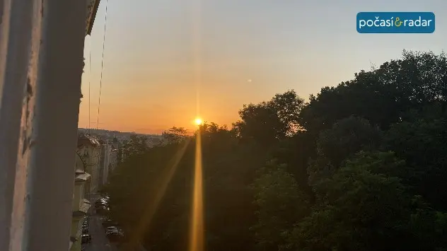 july_sunset_Prague_cz