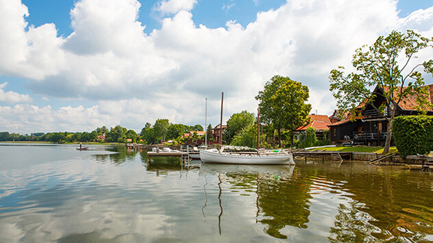 Boot auf einem See in Masuren