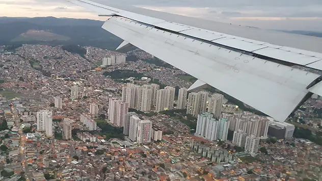 Der Anflug auf den Flughafen in Paulo
