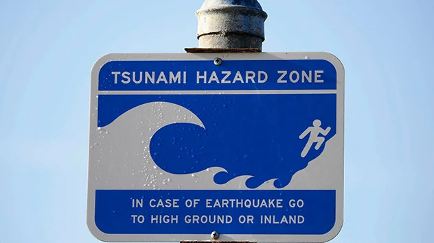 Hinweistafel Tsunami