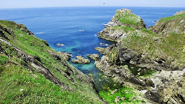 Steilküste und das Meer in der Bretagne
