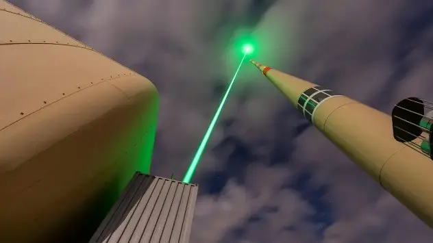 Los láseres pueden desviar la trayectoria de las descargas de rayos hacia los pararrayos. 