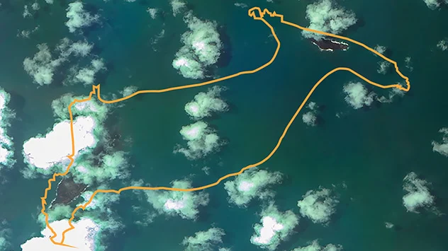 Die orangene Linie zeigt, wie die Insel vor dem Vulkanausbruch ausgesehen hat. Jetzt sind nur noch Bruchstücke davon übrig.