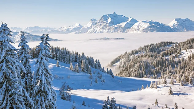 Schnee Panorama mit Pointe Percee