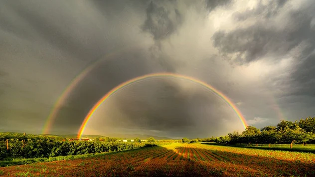 Dramatic double rainbow spotted by a Weather & Radar user