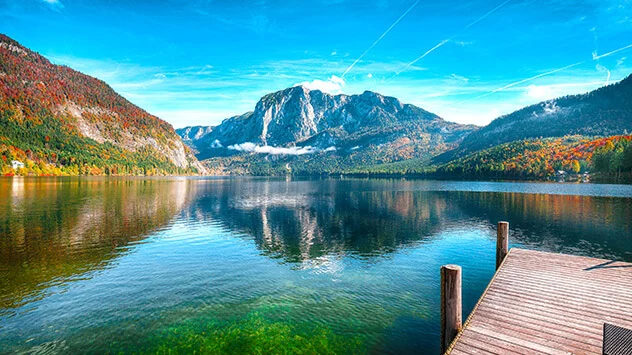Blick von Steg über Altausseer See in der Steiermark