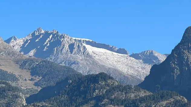 Kein Schnee in den Alpen