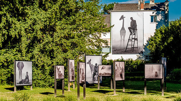 Kunst in einem Park in Baden bei Wien