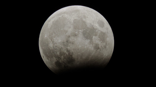 Eclipsa parțială de Lună văzută din Ploiești