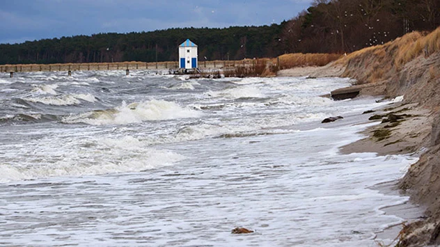 Sturmhochwasser Ostsee abgebrochene Dünen 