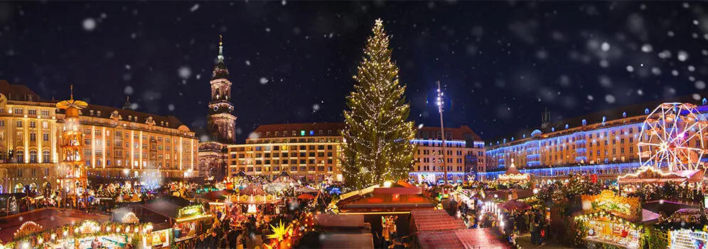 Blick über den Dresdener Weihnachtsmarkt