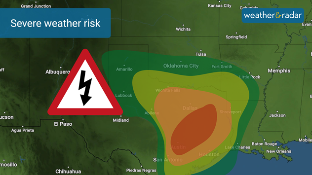 Texas' severe weather chance Monday into Tuesday: Several tornadoes & very large hail possible.