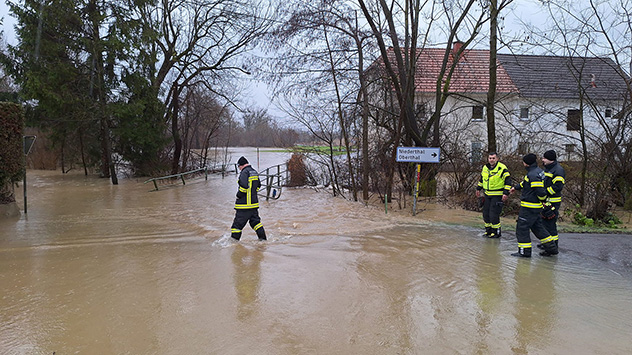 Unweit von Linz in der Gemeinde Engerwitzdorf kommt es zu Überflutungen.