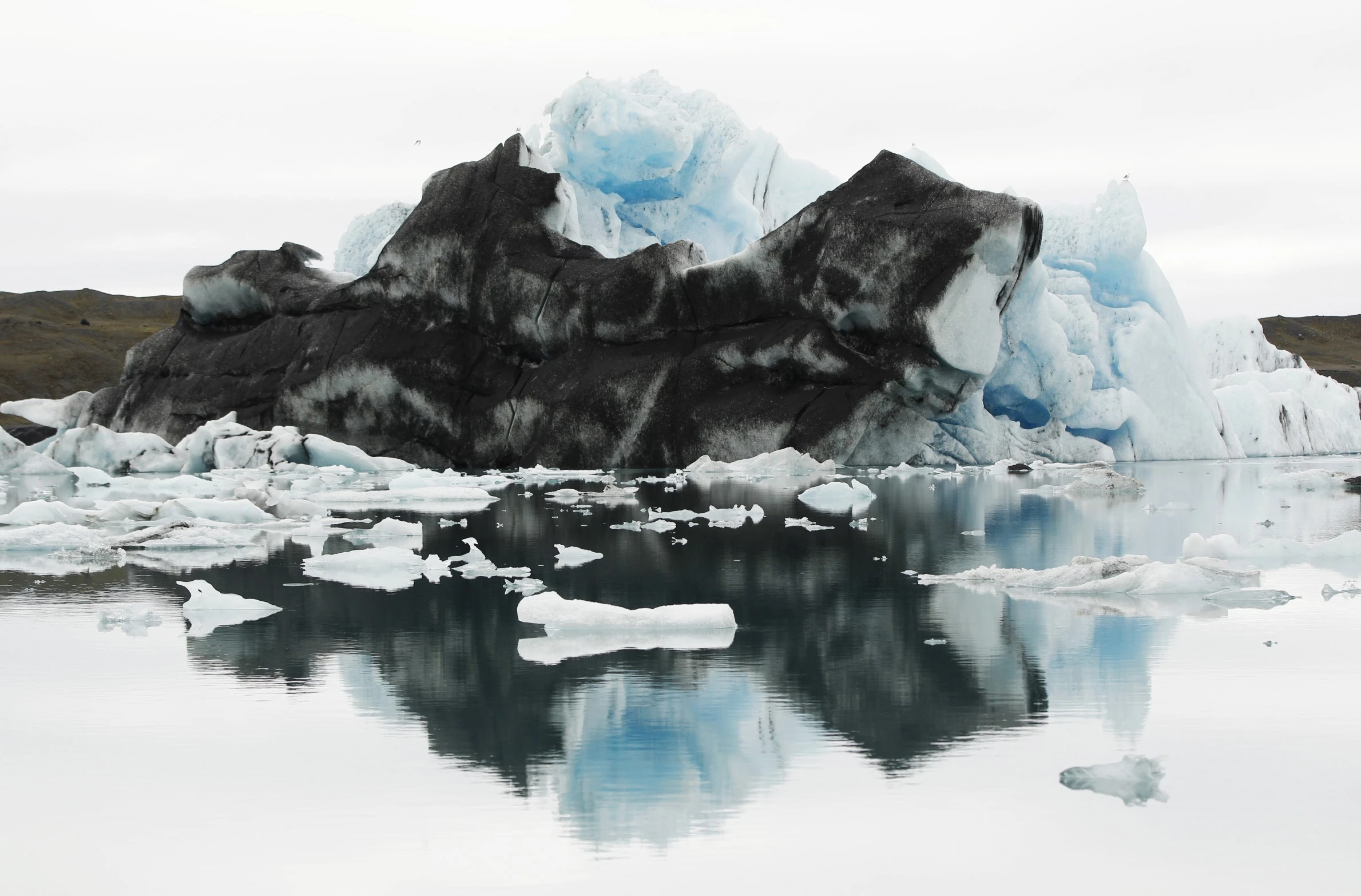 Iceberg covered in ash after the 2011 Grimsvötn eruption.