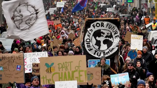 People protesting at the 'Fridays For Future' rally in Berlin, Germany on 3rd March 2023, ahead of the UN report today.