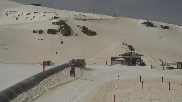 Las deposiciones en suspensión son visibles en Sierra Nevada. 