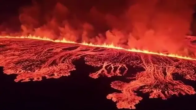 Islandia vuelve a estar en alerta por una erupción. 