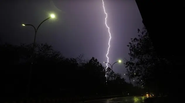Thunderstorm in Nagpur, Maharashtra 