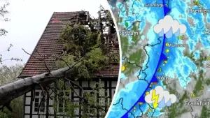 Baum kracht auf Dach eines Fachwerkhauses - WetterRadar zeigt Kaltfront (c) dpa