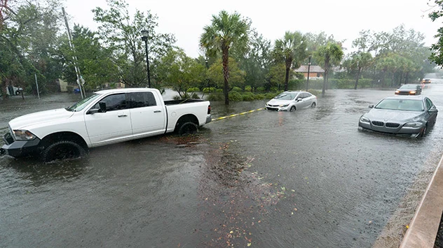 Überschwemmte Straße in Charleston, South Carolina