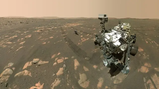 NASA-in rover Perseverance snima selfie na površini Marsa. - © NASA/JPL-Caltech/MSSS