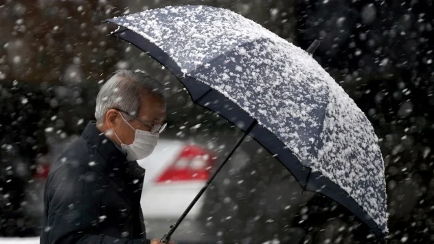 V Japonsku má sneh už päť obetí, juhokórejský Soul a okolie zostávajú pod snehom