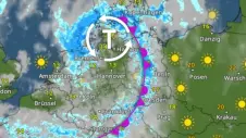 WetterRadar zeigt den "Regen-Kringel" von Tief GULLA und die zugehörige okkludierte Front