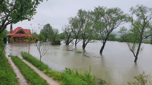 Poplave, rijeka Una