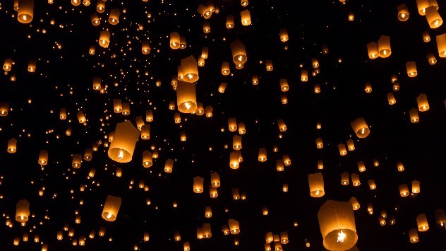 paper lanterns on christmas eve