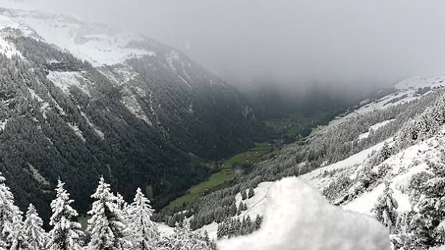 сніг у Альпах